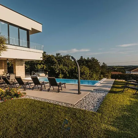 Klara By Awaytocroatia