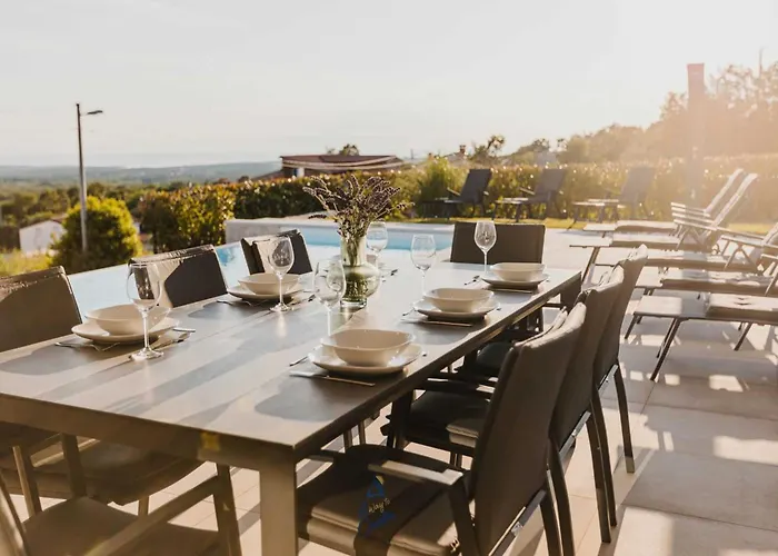 빌라 Klara By Awaytocroatia