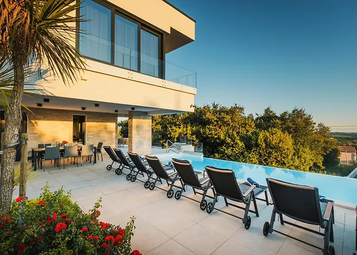 빌라 Klara By Awaytocroatia