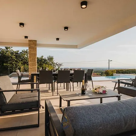 Klara By Awaytocroatia *